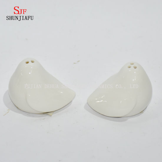 1 Pair Cute Bird Salt and Pepper Shakers Caster Christmas Gift