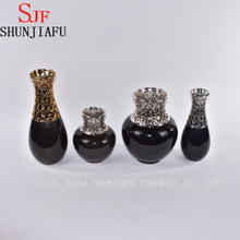 Morden Style Small Ceramic Flower Vase for Home Decoration (Black)