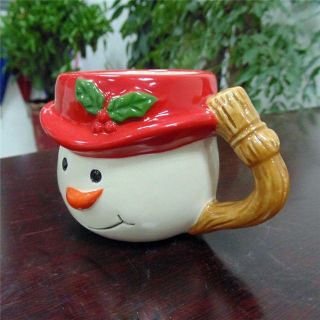 Snowman with Hat Design Ceramic Ice Cream Cup 