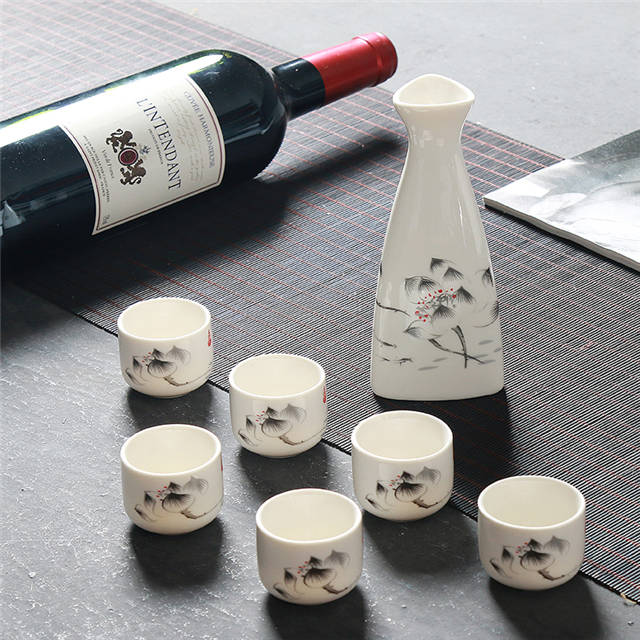 Ceramic Sake Wine Set Porcelain Wine Pot Wine Cup 