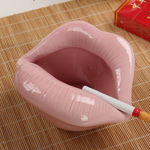 Perfect Lips Barely Opening Ceramic Red Lip Ashtray