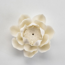 White Color Home Decor Custom Flower Design Incense Holder Ceramic Incense Stick Holder