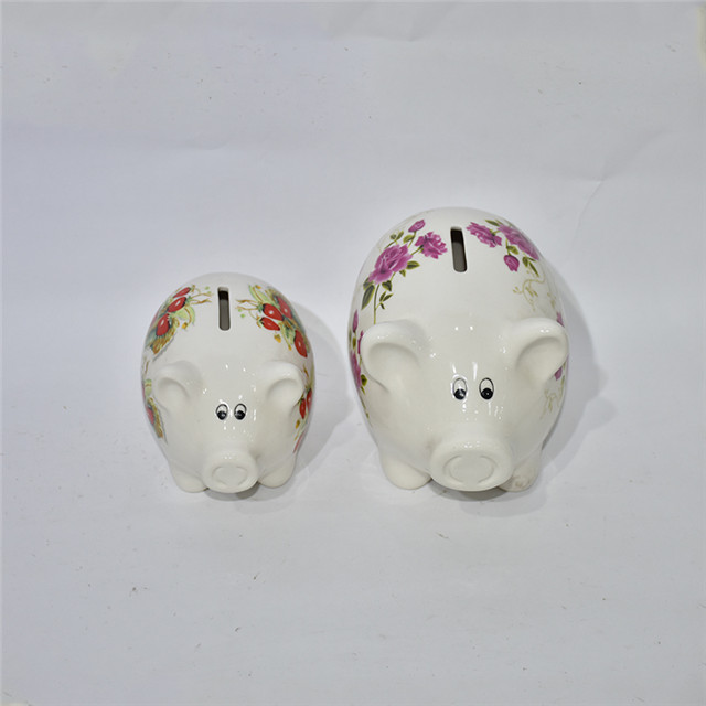 Cute Wear a Skirt Pink Pig Ceramic Piggy Bank Home Decoration Children like ceramic piggy bank