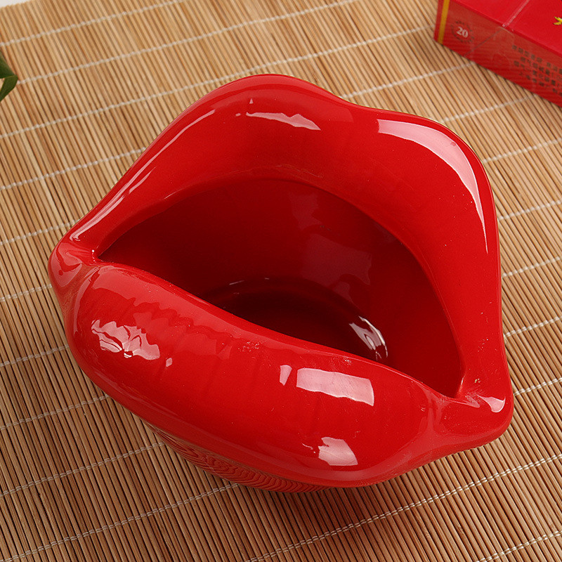 Red Sexy Big Lips Ceramic Ashtray